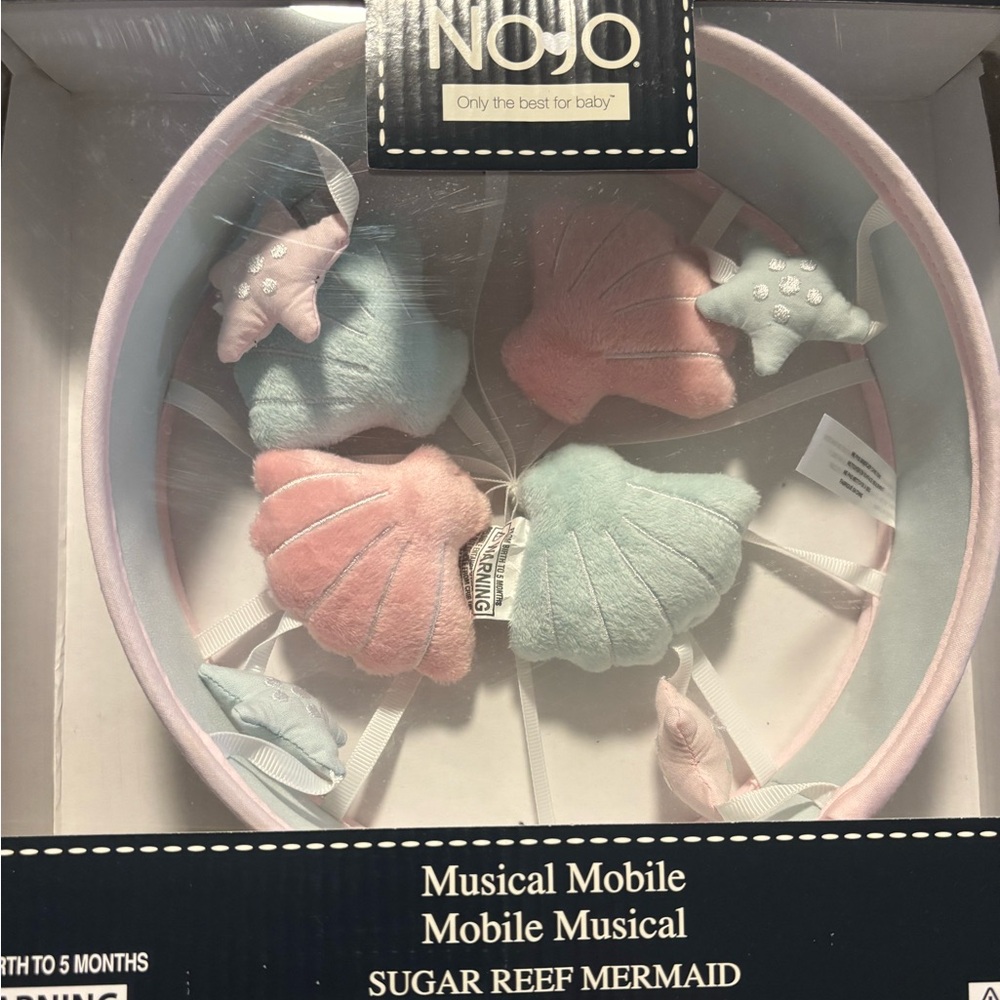 Beach inspired musical mobile
